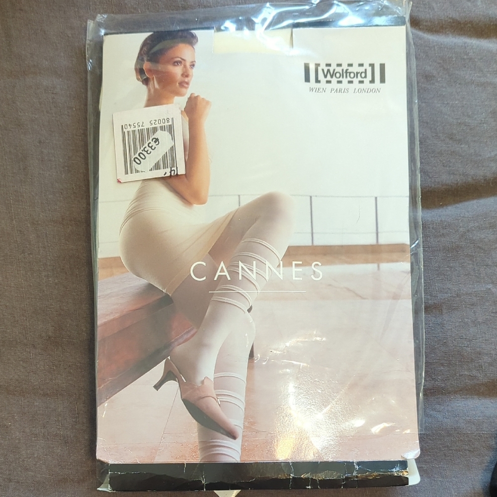 Wolford Cannes Tights in Soft White